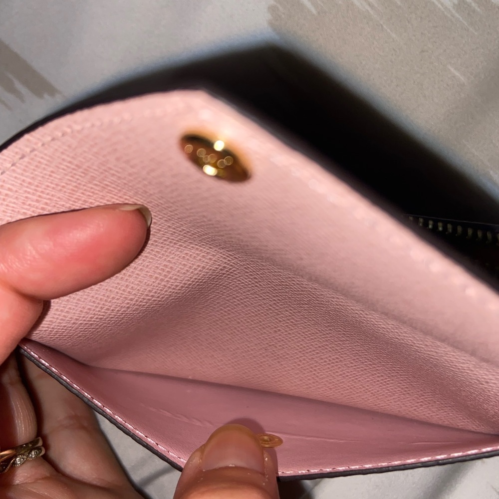 SOLD Louis Vuitton Recto Verso wallet - Picture 5 of 13